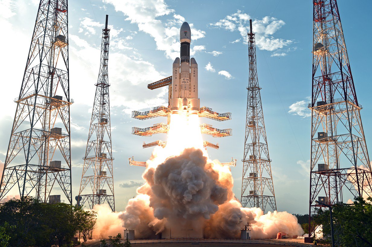 ISRO GSLV Mk III lifting off on 5 June 2017.